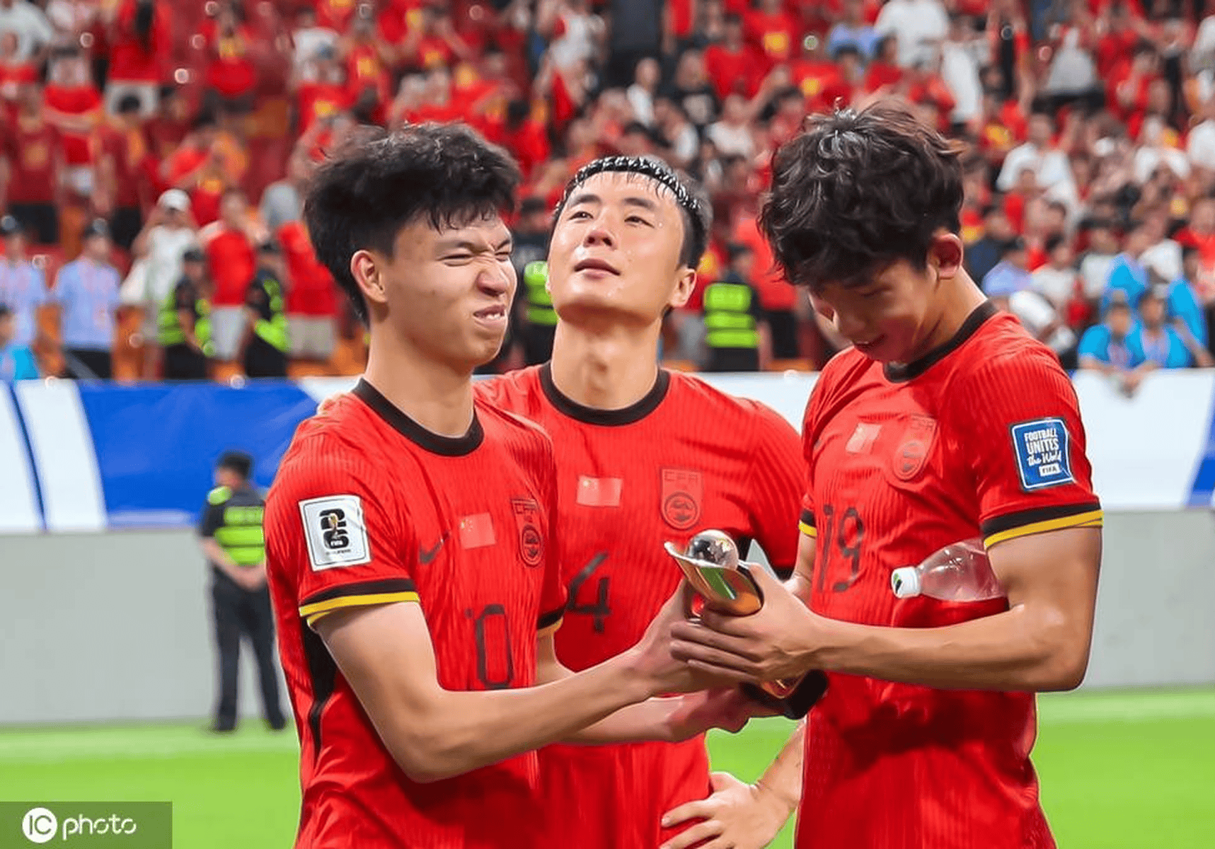 包含势如破竹：球队连续攻入进球势如破竹的词条