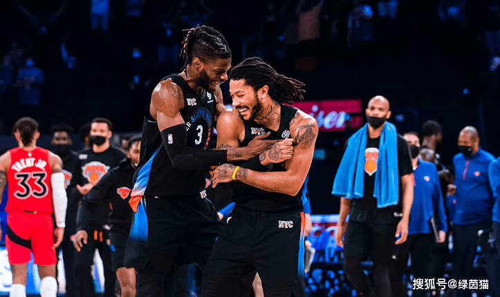 爱游戏官方登录入口-雄鹿连胜公牛，东部晋级占先机